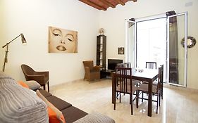 Bbarcelona Ramblas Apartment